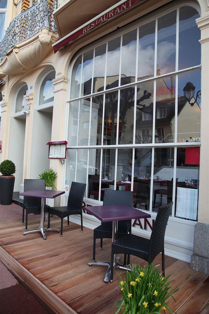 Albert Premier Hotel Bagnoles-de-l'Orne Esterno foto