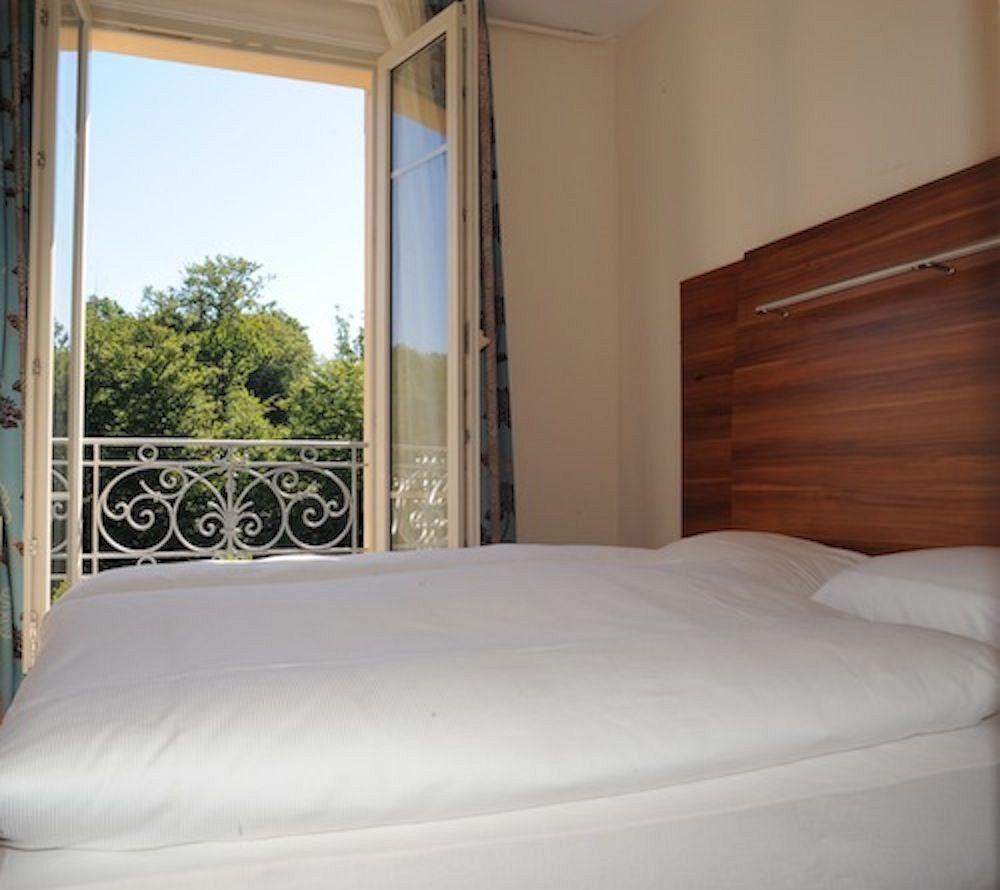 Albert Premier Hotel Bagnoles-de-l'Orne Esterno foto